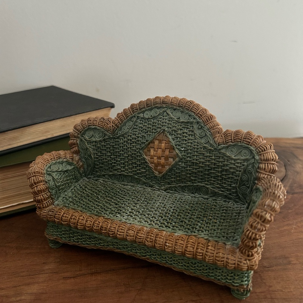 miniature Green Brown resin dollhouse sofa furniture Wicker Rattan style